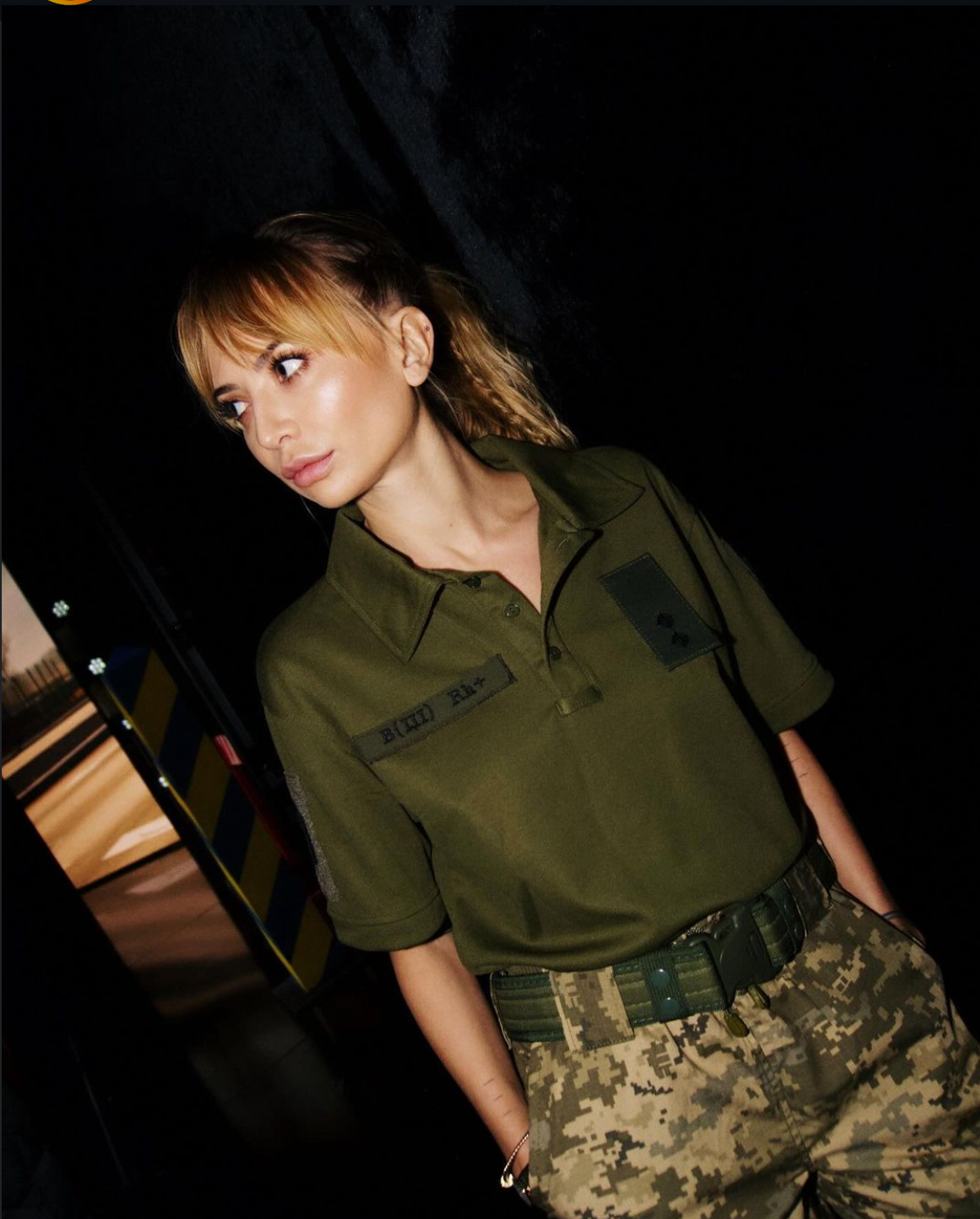 Зірка "Кварталу" Сопонару "запалила" танцями на вулиці та нарвалася на хейт