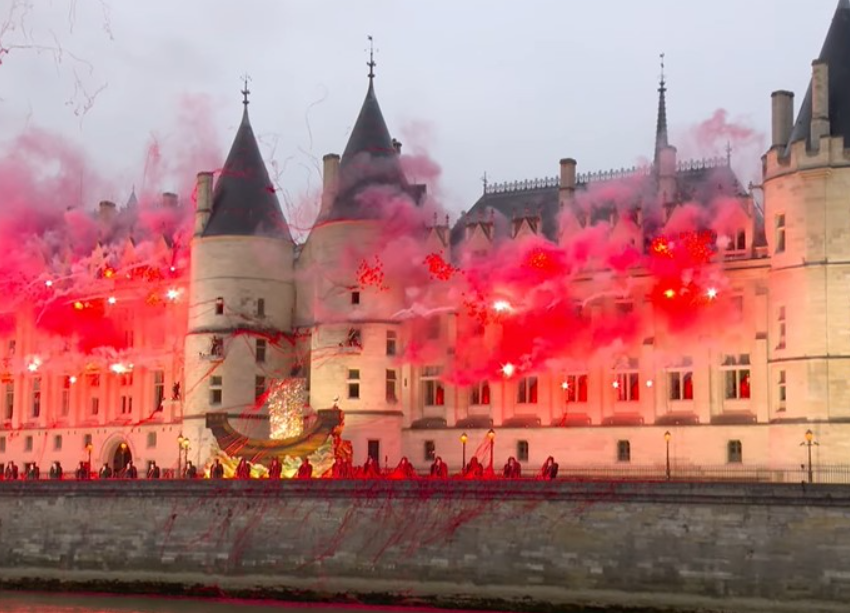 Олімпійські ігри 2024: яскраві фото і відео з церемонії відкриття в Парижі