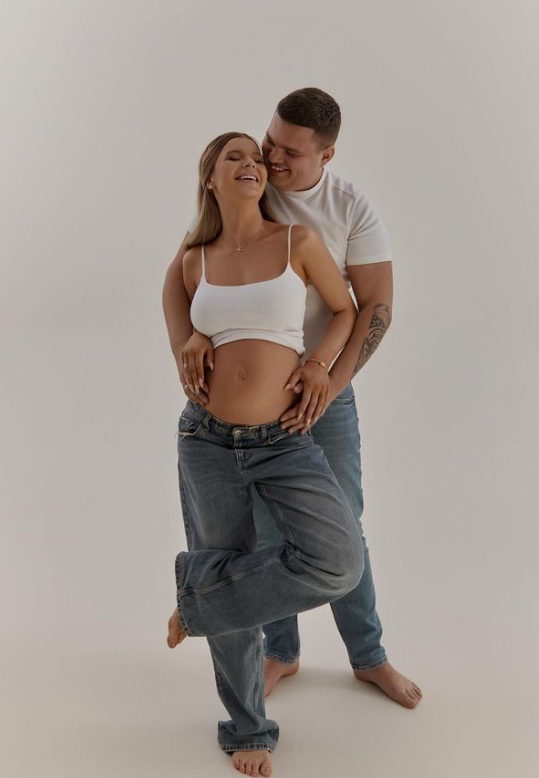 Відома блогерка розкрила ім'я новонародженого сина