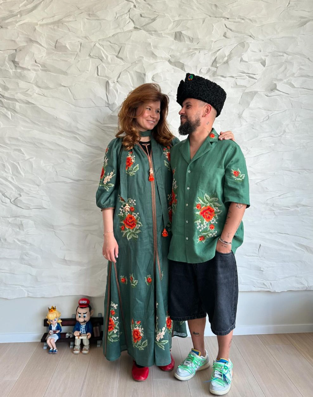 Монатік втретє стане батьком. Перше "вагітне" фото його дружини