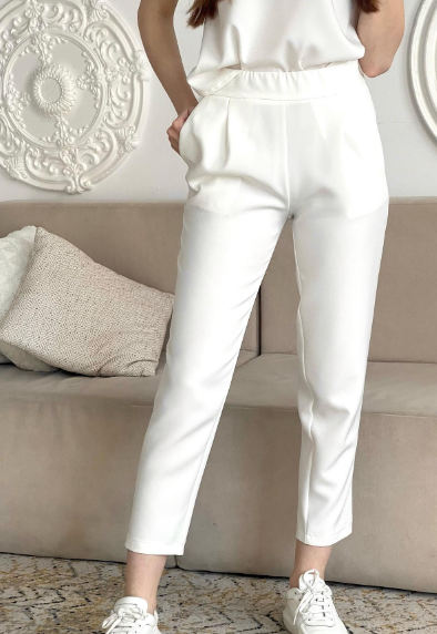 Ідеально на літо та осінь. Які штани приховають зайве та візуально подовжать ніжки