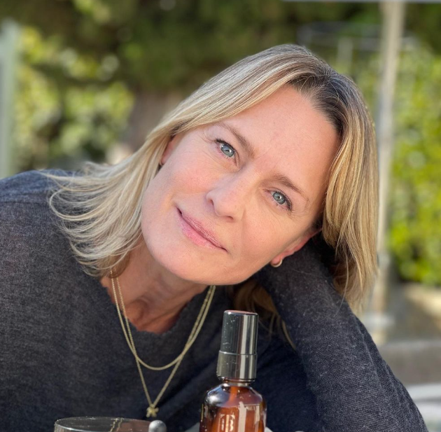 Пам'ятаєте Дженні з "Форреста Ґампа". Нині ви її не впізнаєте