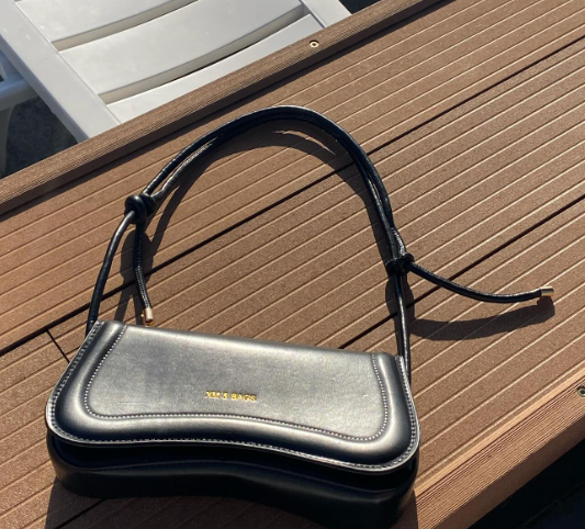 Стильні сумки на осінь. Найкращі варіанти для дівчат та жінок