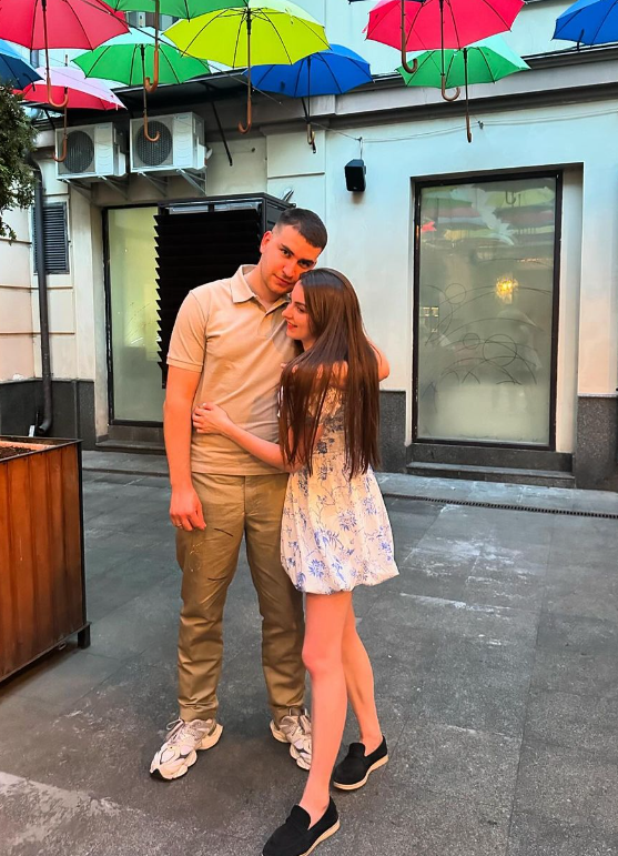 "Найкращий": донька Кузьми Скрябіна щемливо звернулася до батька й показала рідкісне фото