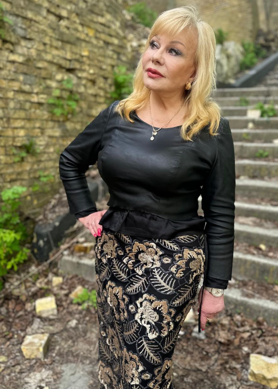 Як сьогодні виглядає дикторка, яка першою оголосила про Незалежність українцям (фото)