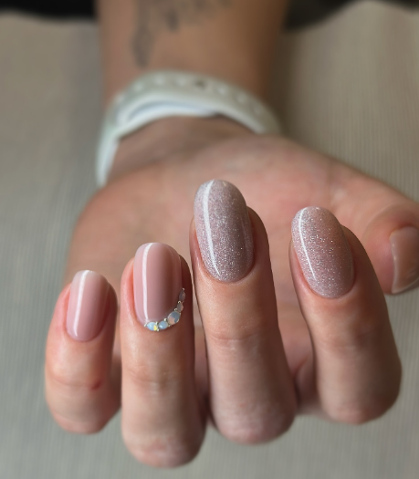 Осінній манікюр для наймодніших. 5 трендових ідей, які зроблять вас неперевершеною (фото)