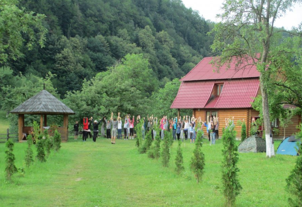 Природа, традиції й ремесла. Чим нацпарк "Гуцульщина" дивує туристів та як туди дістатися