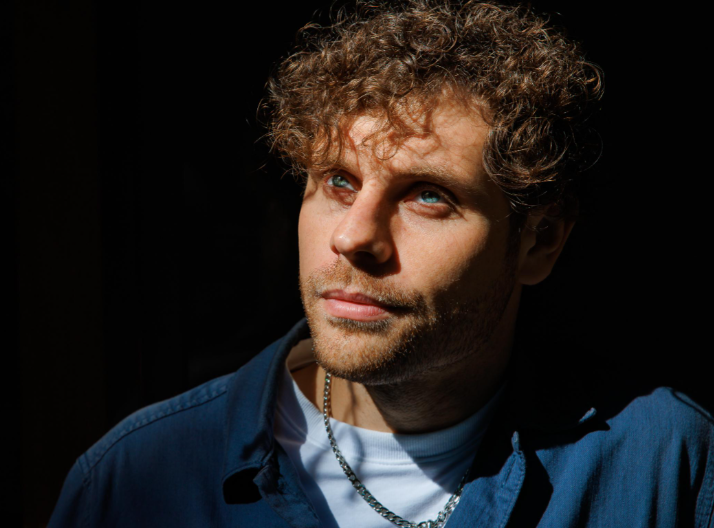 Артур Логай о съемках во время войны: Не хочу и не могу заниматься чем-то другим