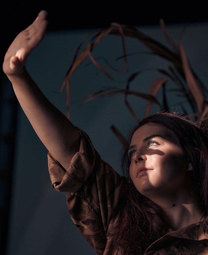 Не закопуйте мене в землю. Пташка з "Азовсталі" довела до сліз своїм "заповітом"