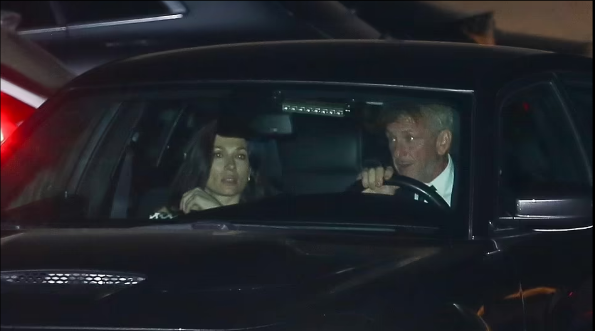 Шон Пенн сходив на побачення з українською актрисою: про кого йдеться (фото)