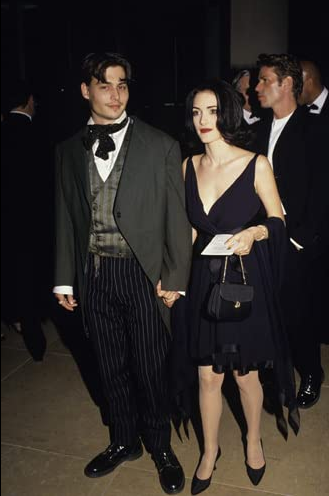 Джонни Деппу - 60! Лучшие перевоплощения актера в кадре и в жизни (фото)