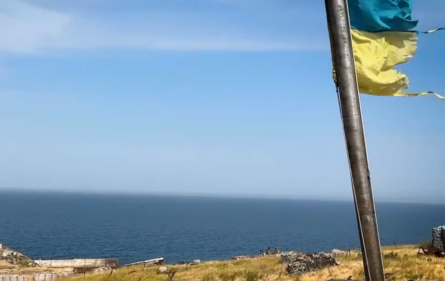 Форпост Украины в Черном море. Как сейчас выглядит легендарный остров Змеиный (видео)
