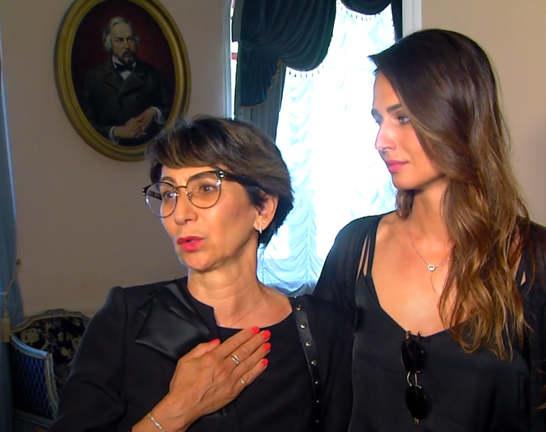 На могилі Чапкіса нарешті з'явився пам'ятник. Без символізму та скандалу не обійшлося