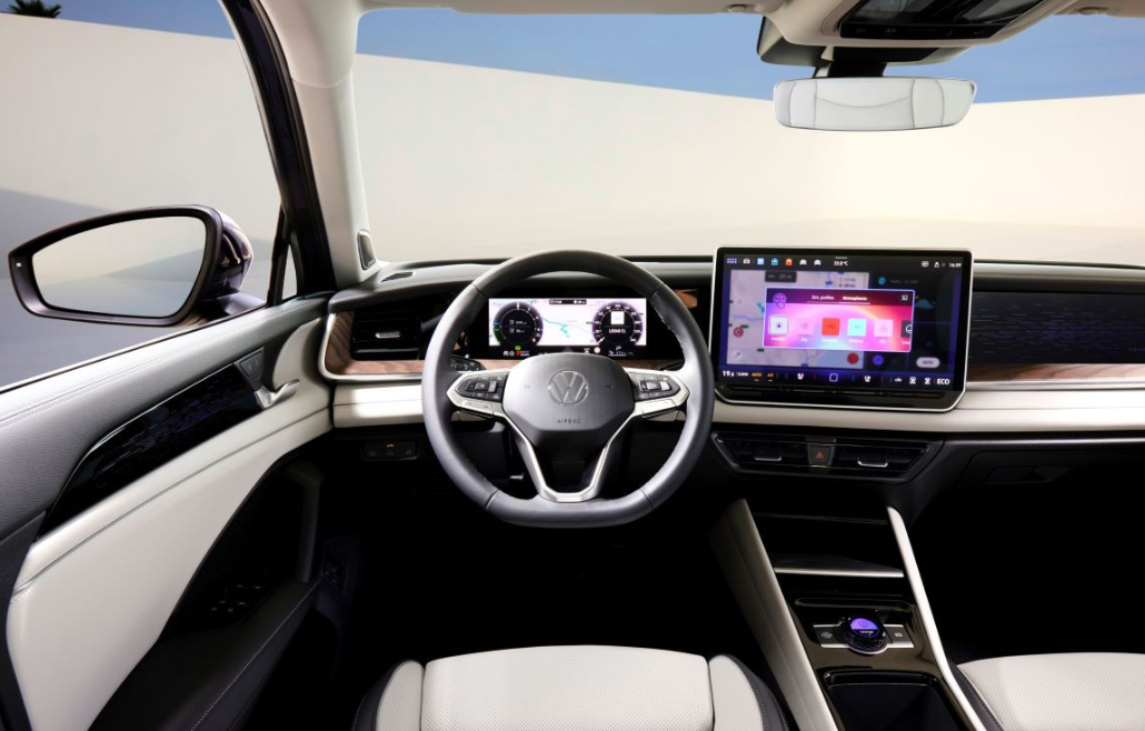 Кросовер Volkswagen Tayron вийшов на ринок Європи: опубліковані ціни та характеристики