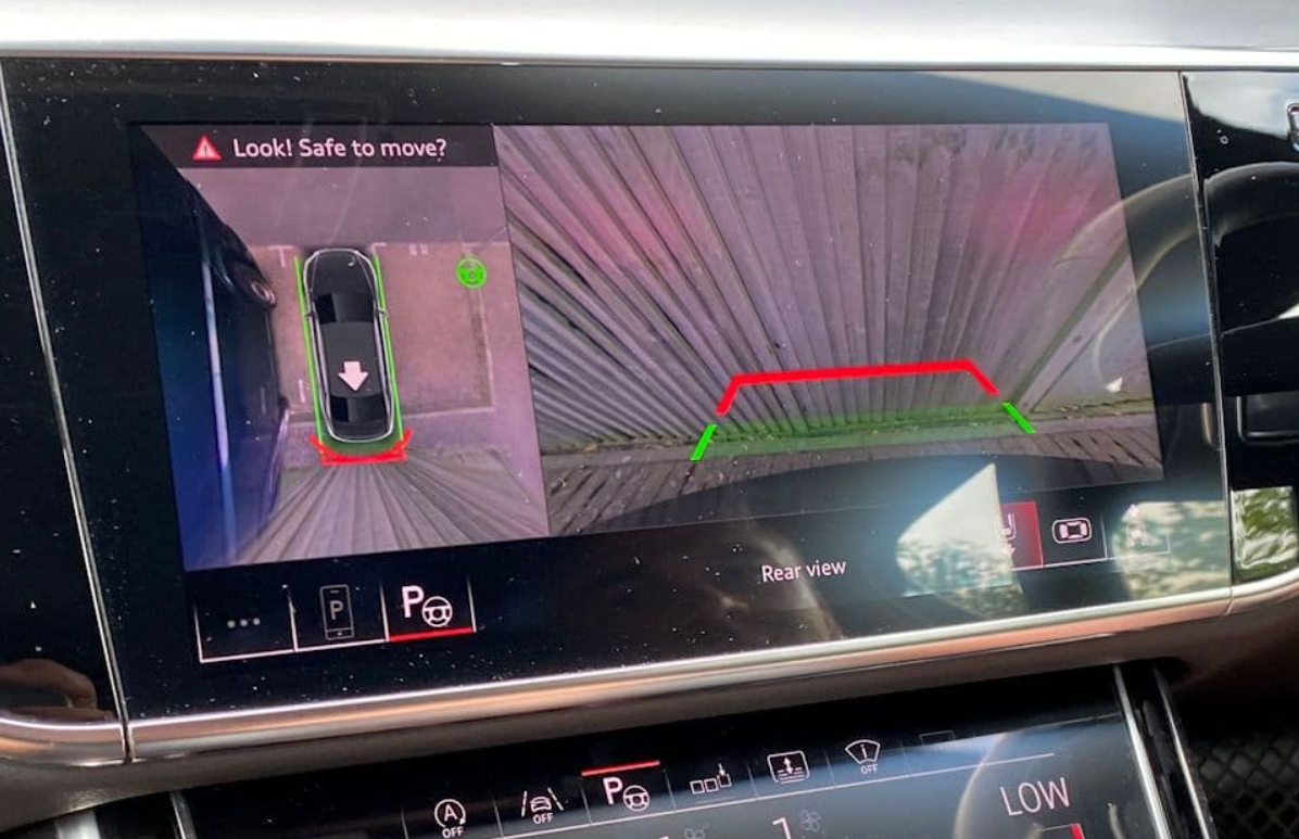 Як працює система автоматичного паркування в авто: вивчаємо подробиці