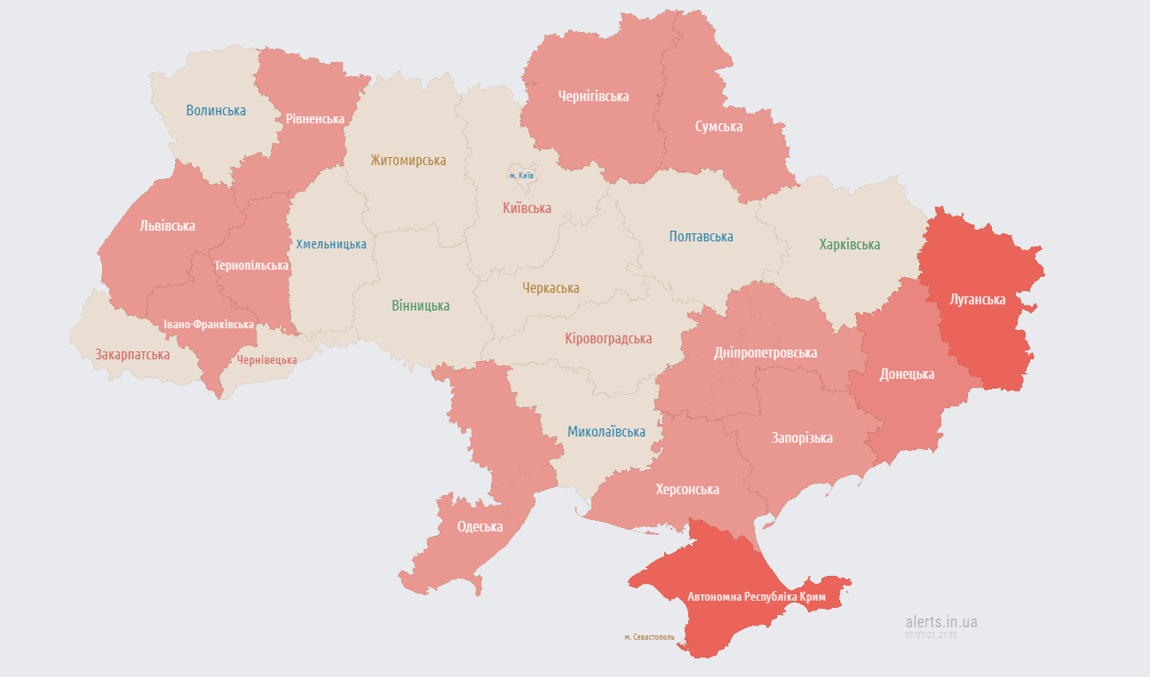 В Україні оголошена масштабна повітряна тривога: в Росії злетів МіГ