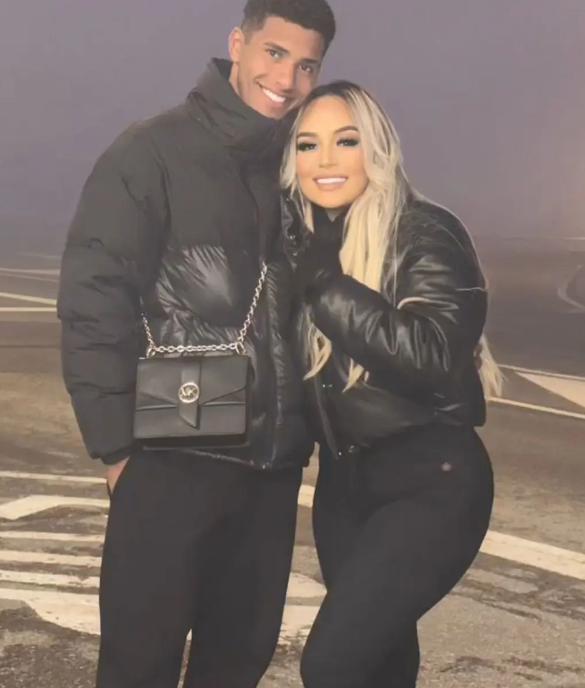 "Нагуляла" від кур'єра. Дівчина зірки "Шахтаря" народила від іншого, а правду розкрив ДНК-тест