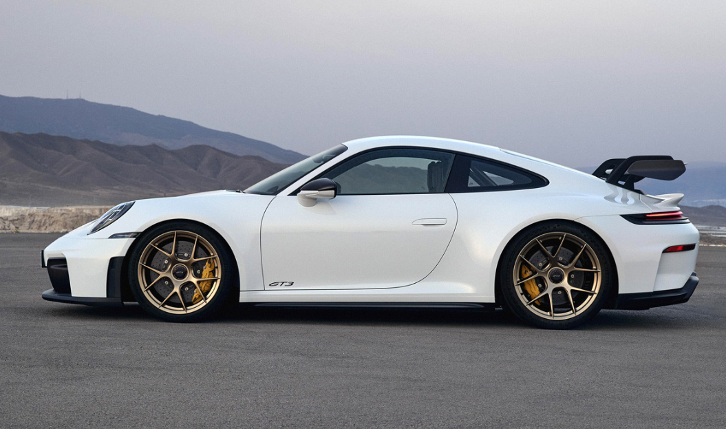 Суперкар Porsche 911 отримав нову екстремальну версію