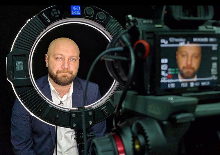 Як Трегубова, Суржиков та інші зірки серіалів виглядали 20 років тому. Хтось "пішки ходив під стіл"