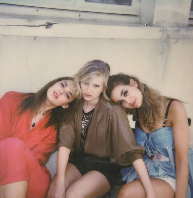 Після роману з українкою Шона Пенна помітили з новою пасією. Вона - молодша за його дітей (фото, відео)