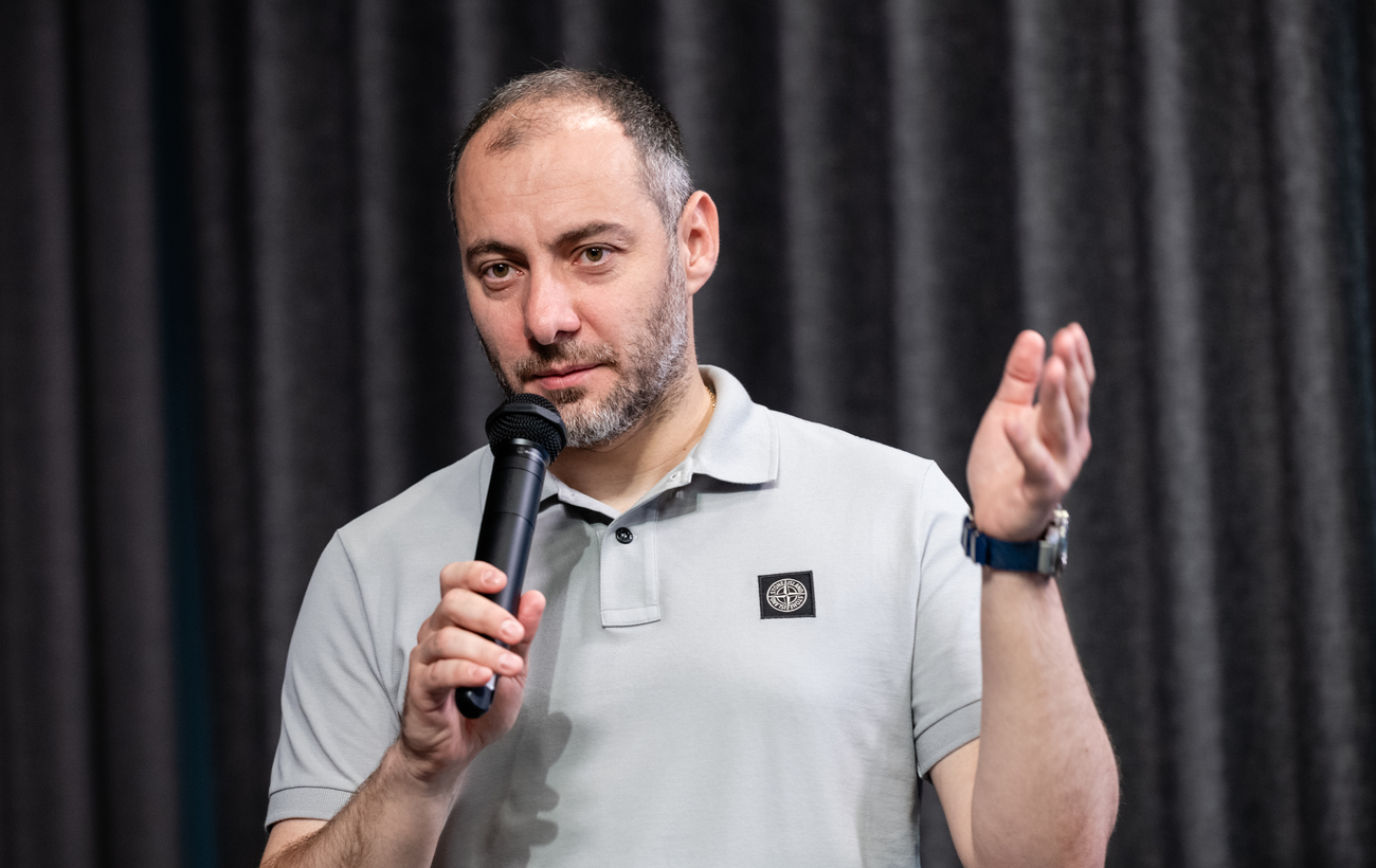 Найти работу. За какую зарплату люди готовы работать сегодня