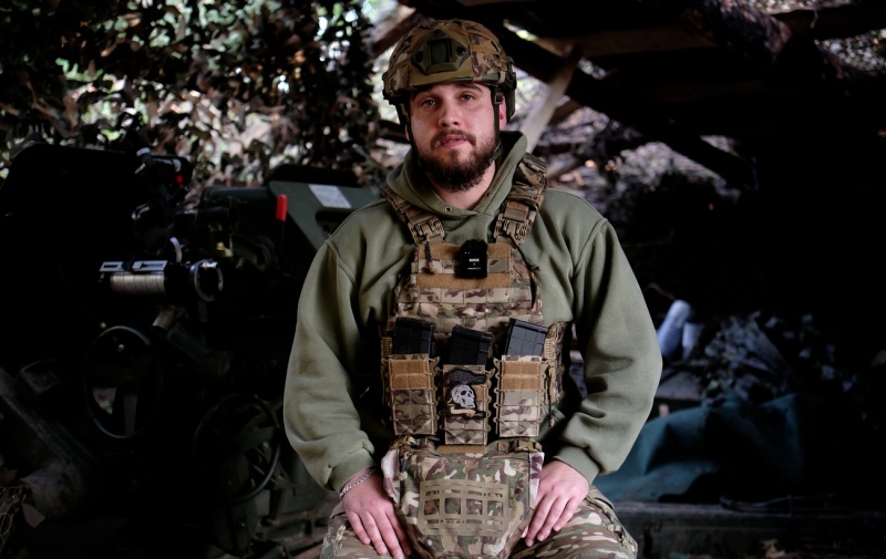 "Тут проходить молодість". Як добровольці тримають Часів Яр, репортаж РБК-Україна