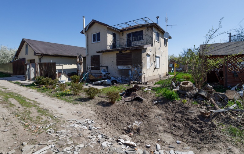 "Над Ірпінню сміялися, а вона зупинила орду". Як живуть затоплені і розбиті села під Києвом