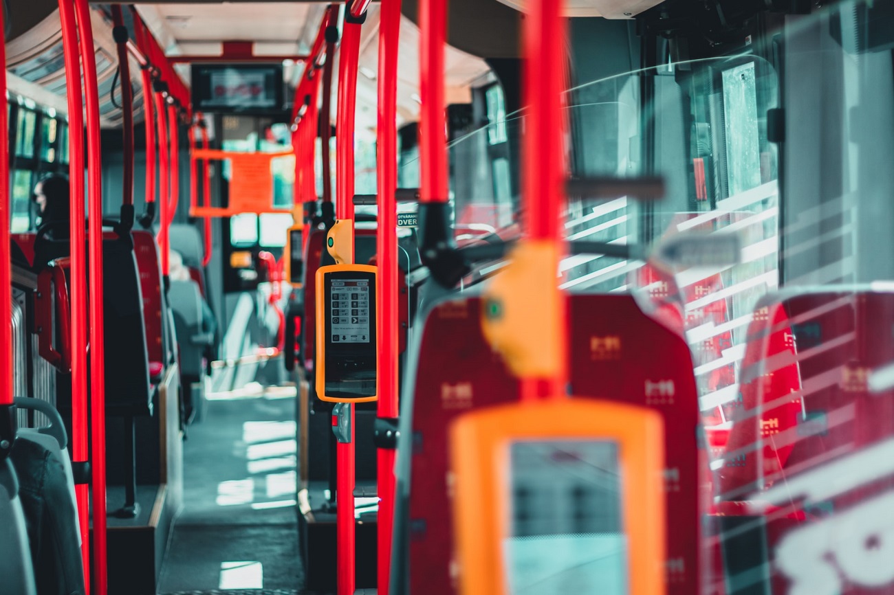 У європейській столиці скасовують безкоштовний проїзд для українців: нові умови