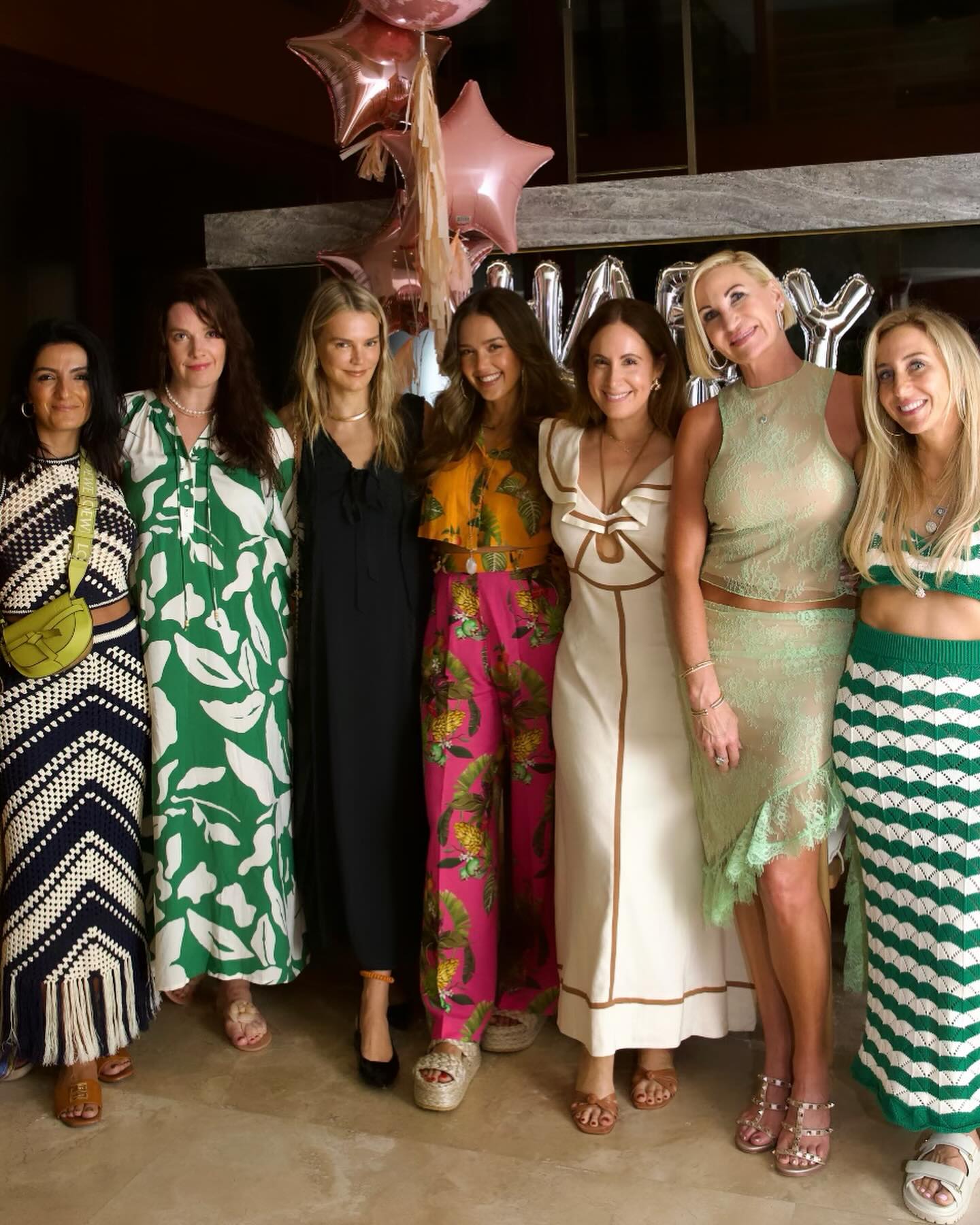 Джессіка Альба похизувалась яскравим Днем народження у Мексиці (фото)