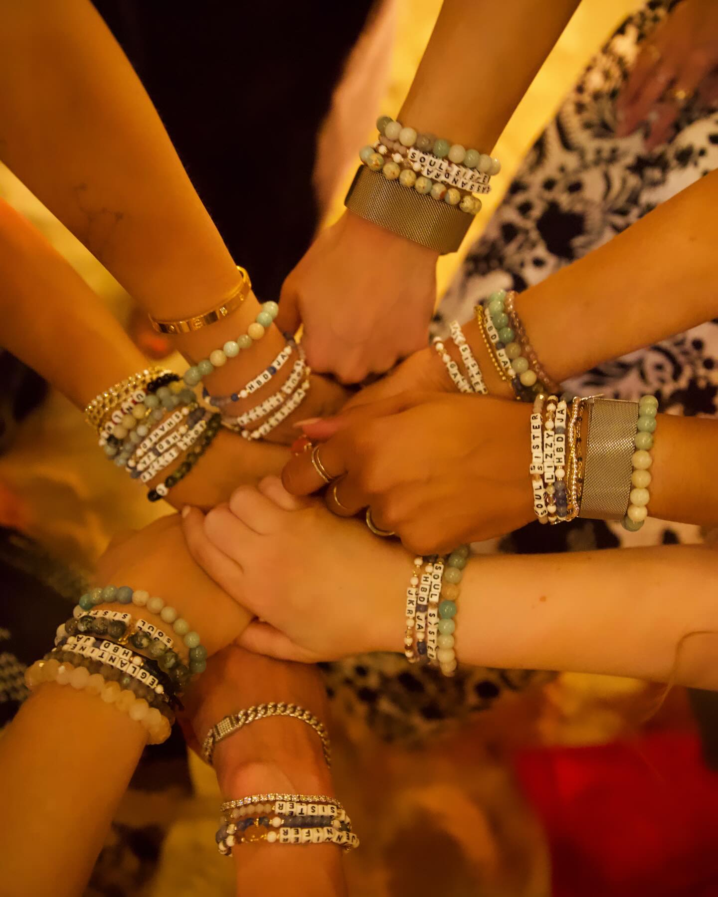 Джессіка Альба похизувалась яскравим Днем народження у Мексиці (фото)