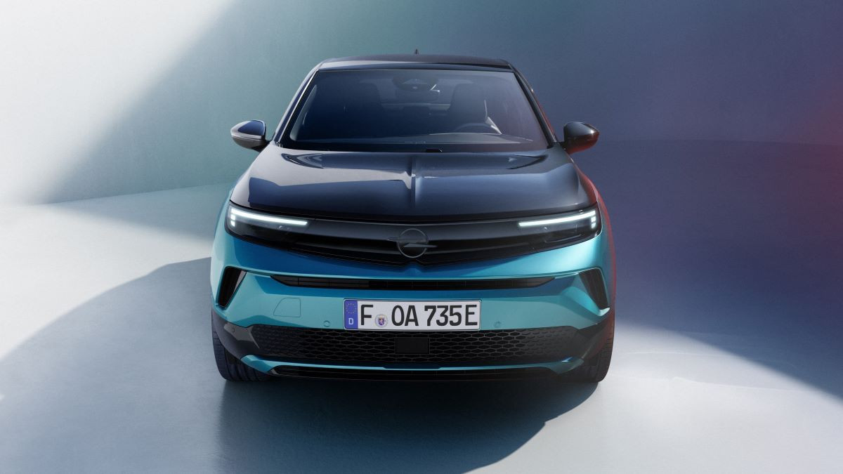 Opel офіційно представив оновлений кросовер Mokka: що змінилось