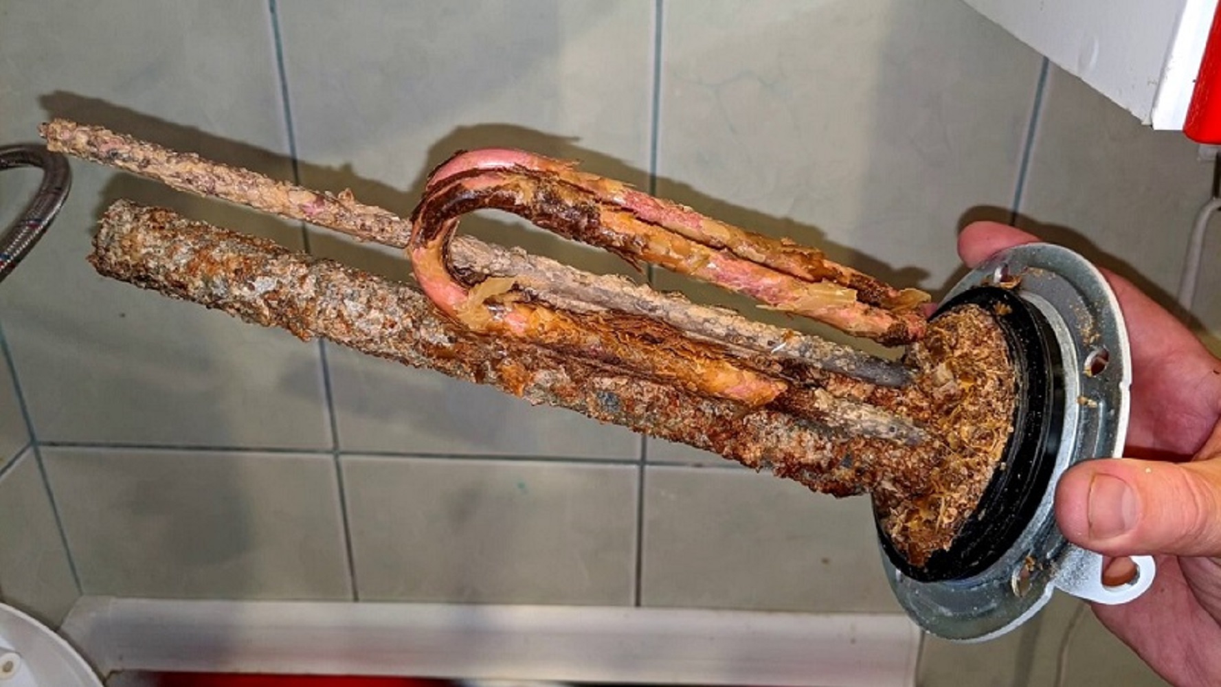 Ваш бойлер вот-вот сломается: 6 главных признаков приближения беды