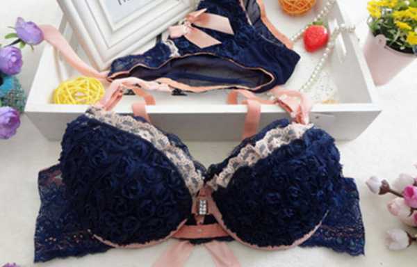 Что лучше не дарить на Новый год: топ самых неудачных подарков