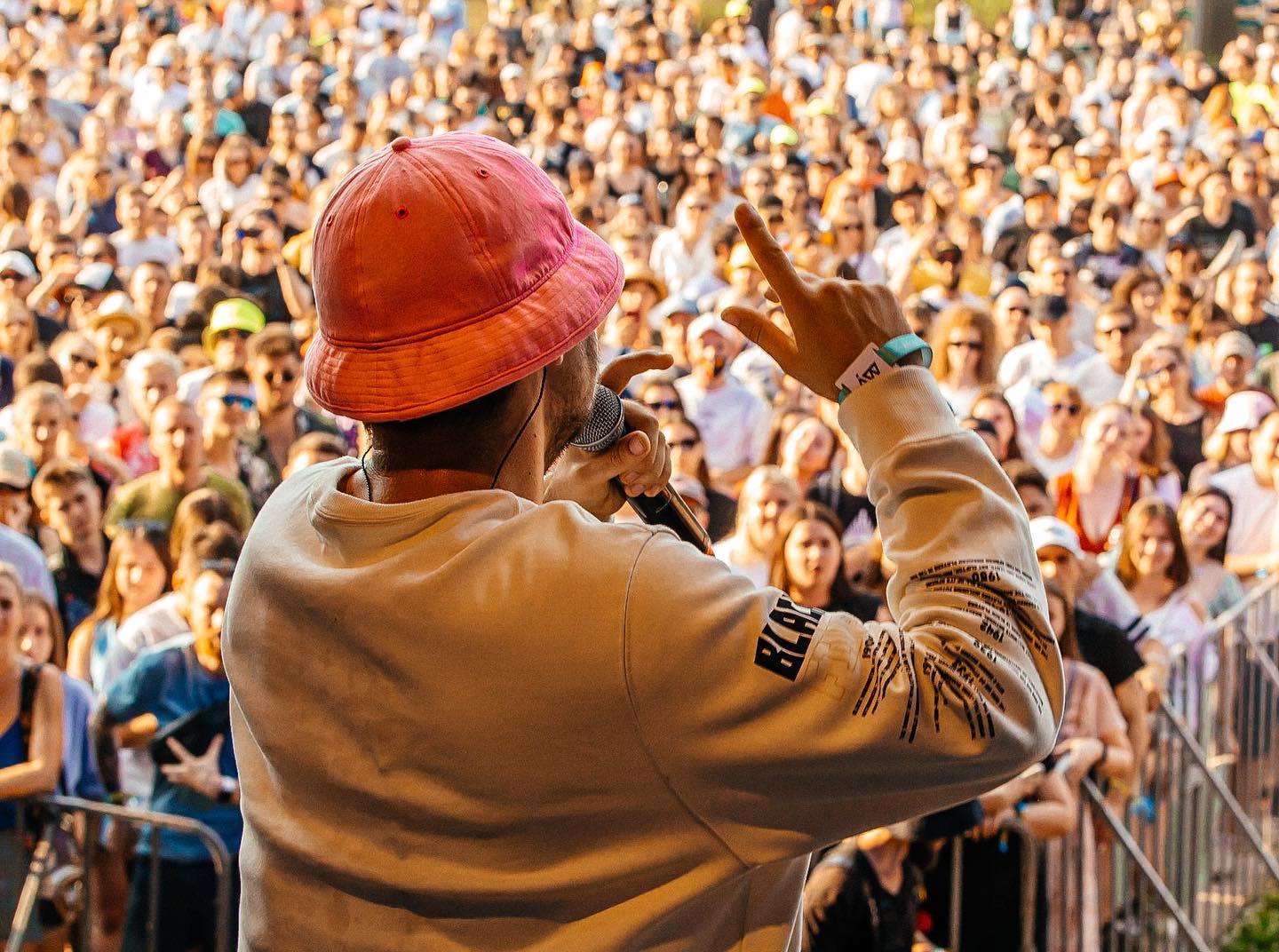 Олег Псюк чувственно обратился к украинцам, пока клип Kalush Orchestra бьет все рекорды