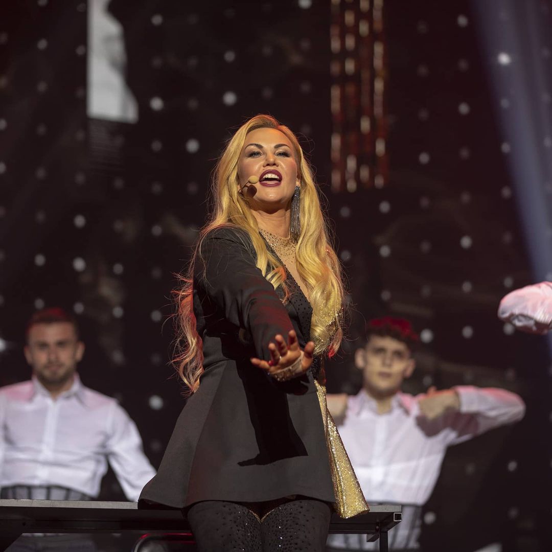 "Мы люди опрятные, брезгливые": богатейшая украинская певица рассказала, сколько у нее помощников