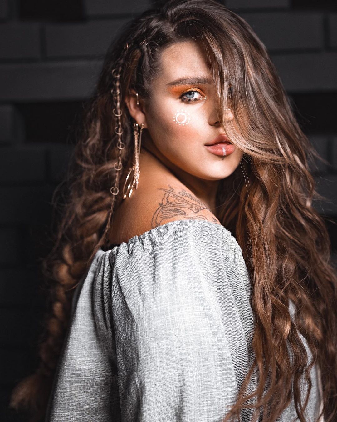 Солістка KAZKA скинула аж 20 кг: фото зірки "до" і "після"