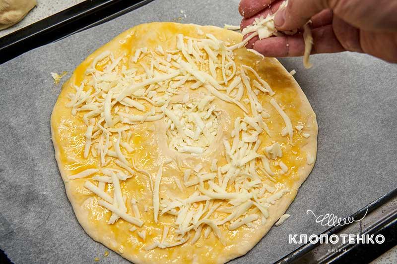 Клопотенко предложил приготовить нестандартный хачапури: "настоящая Грузия у вас дома!"