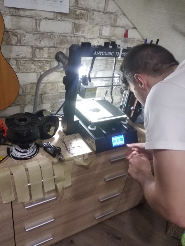 Першокурсник Львівської політехніки створив модель протеза кисті: це неймовірний прорив