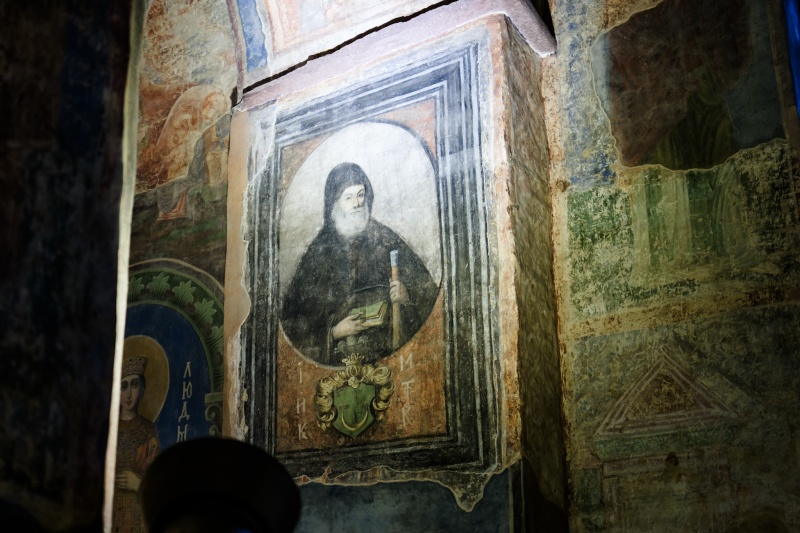 "Пекло для чоловіків, рай для жінок": Що приховує Кирилівська церква в Києві