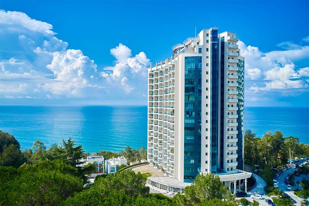 Стало відомо, де живуть Путін та Кабаєва: унікальні кадри