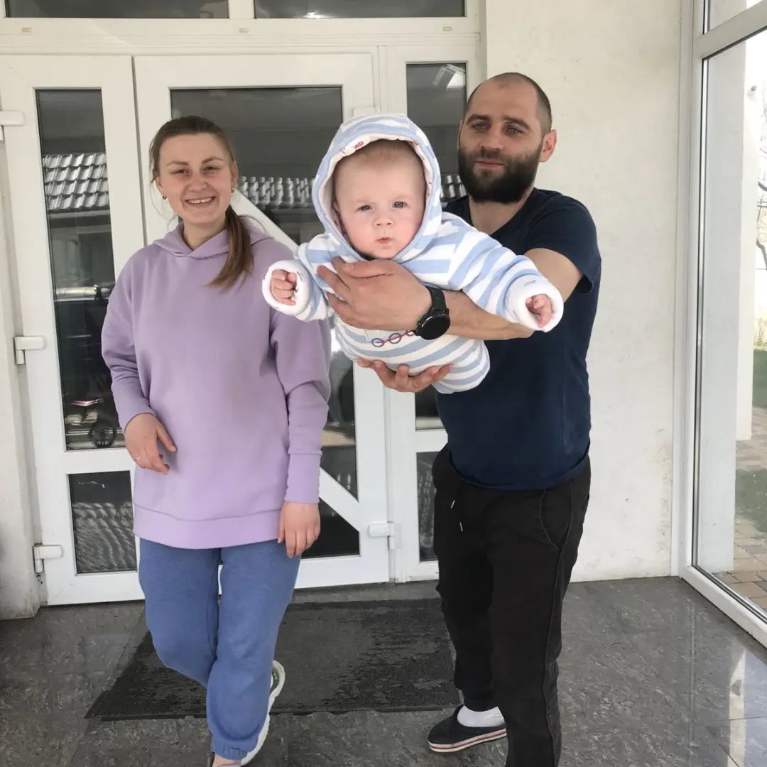 Мы думали, нас минует: история харьковчанки, у которой ракета РФ забрала мужа и 5-месячного сына