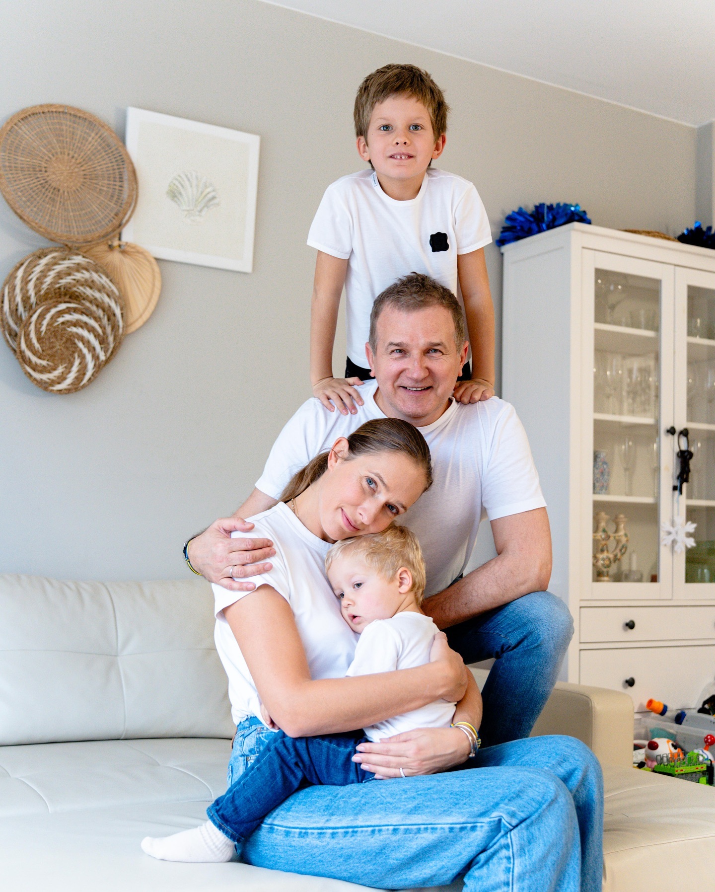 Матвієнко - у 17 років, Павлік - у 18. Українські зірки, які рано стали батьками