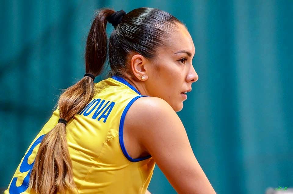 Эффектные фото Юли - украинской волейболистки, которая своим танцем очаровала весь мир