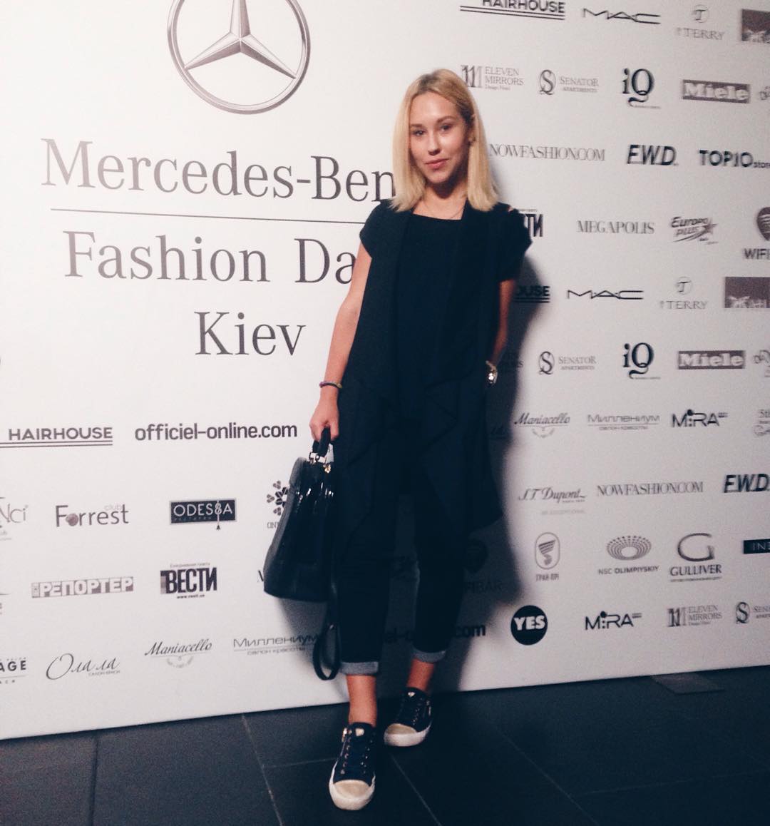 Як виглядала Даша Квіткова до одруження з Микитою Добриніним: яскраві фото