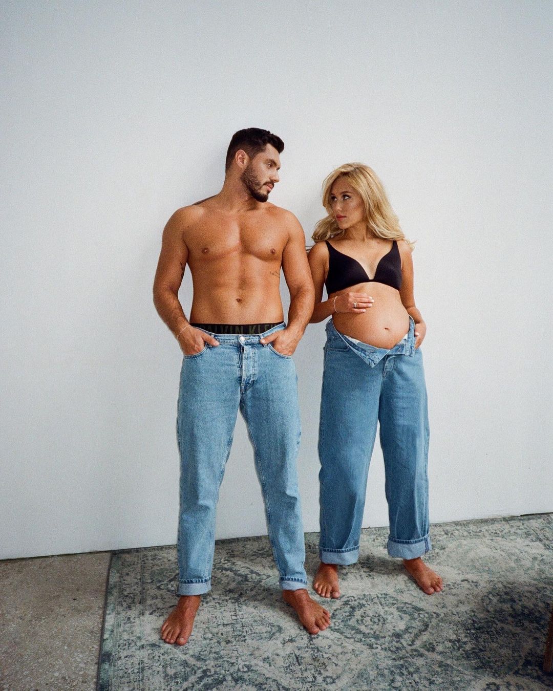 Як виглядала Даша Квіткова до одруження з Микитою Добриніним: яскраві фото