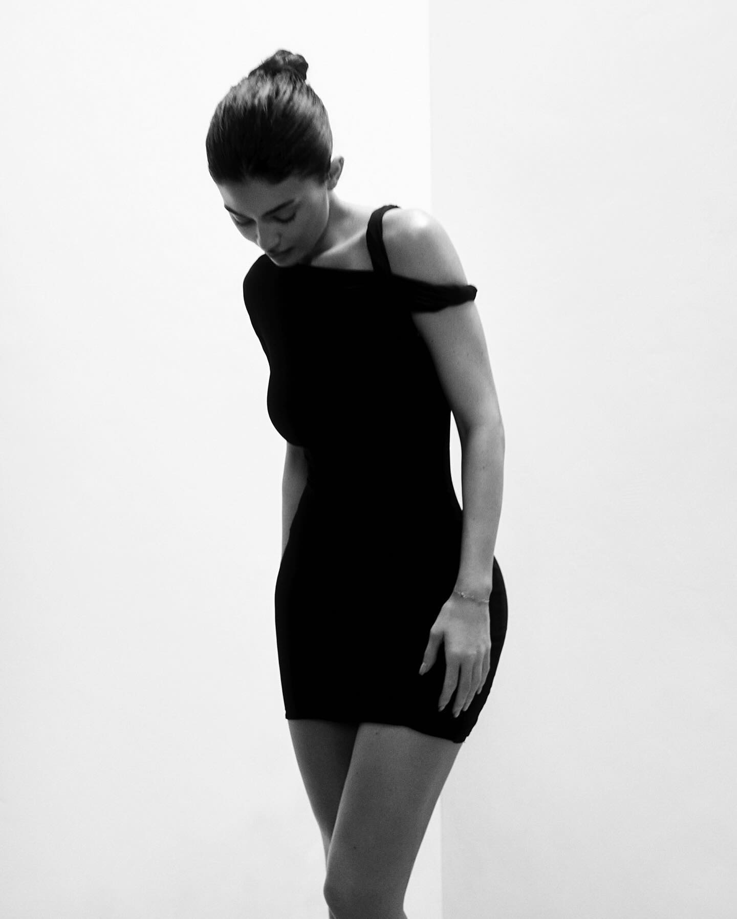 Кайлі Дженнер показала нові звабливі образи (фото)