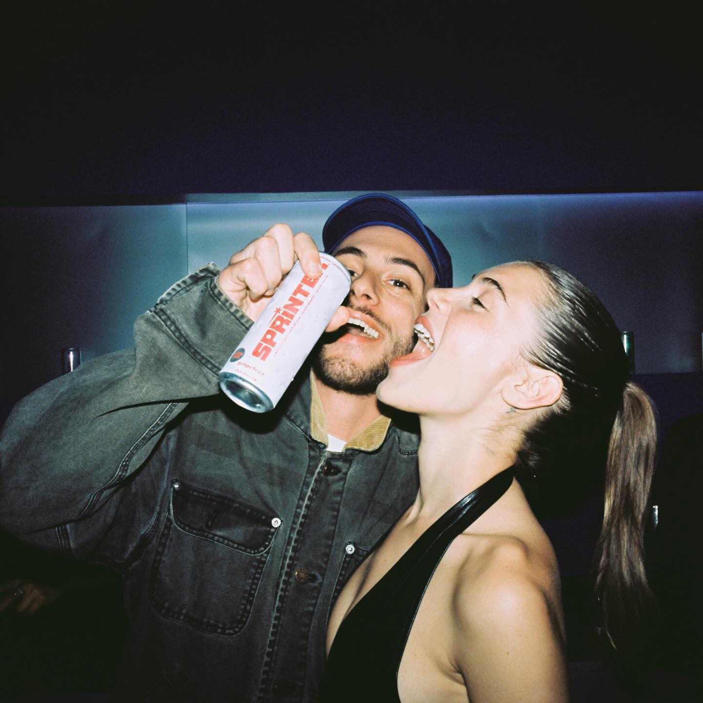 Кайли Дженнер представила свой дебютный бренд алкоголя (фото)