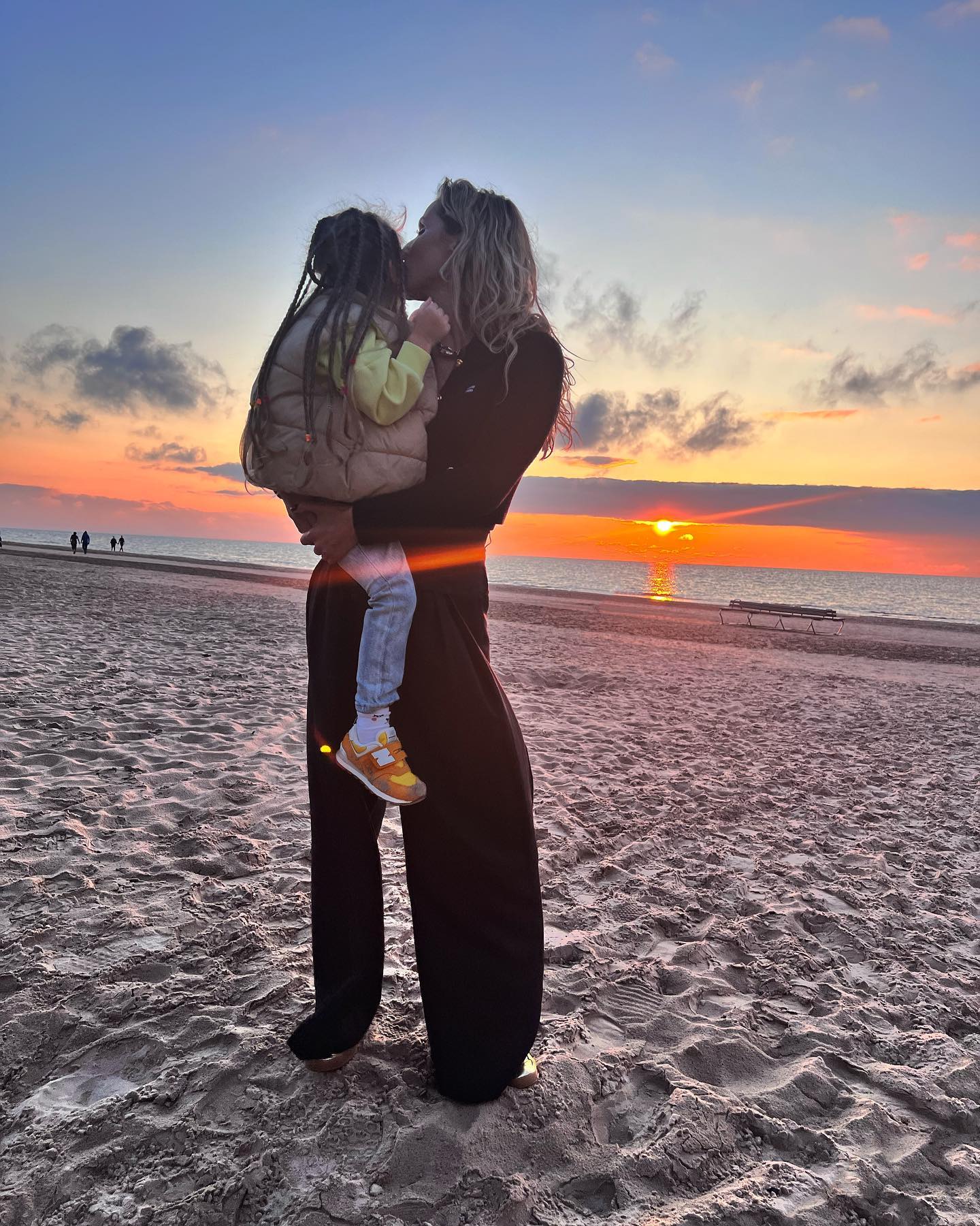 Лобода показала, як зараз виглядають її доньки: рідкісне фото