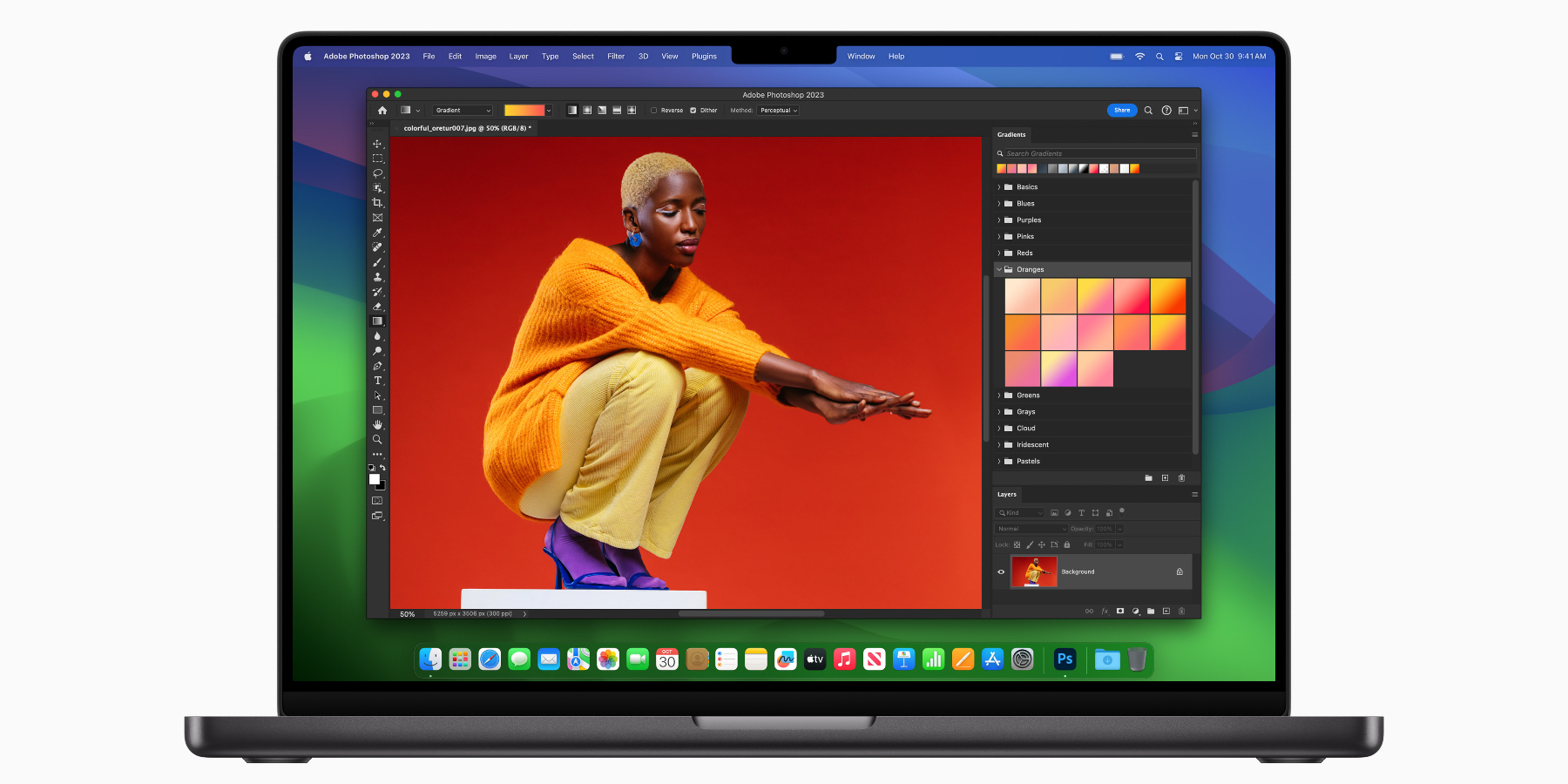 Apple випустила суперпотужні MacBook та iMac. Чим вони відрізняються від попередників