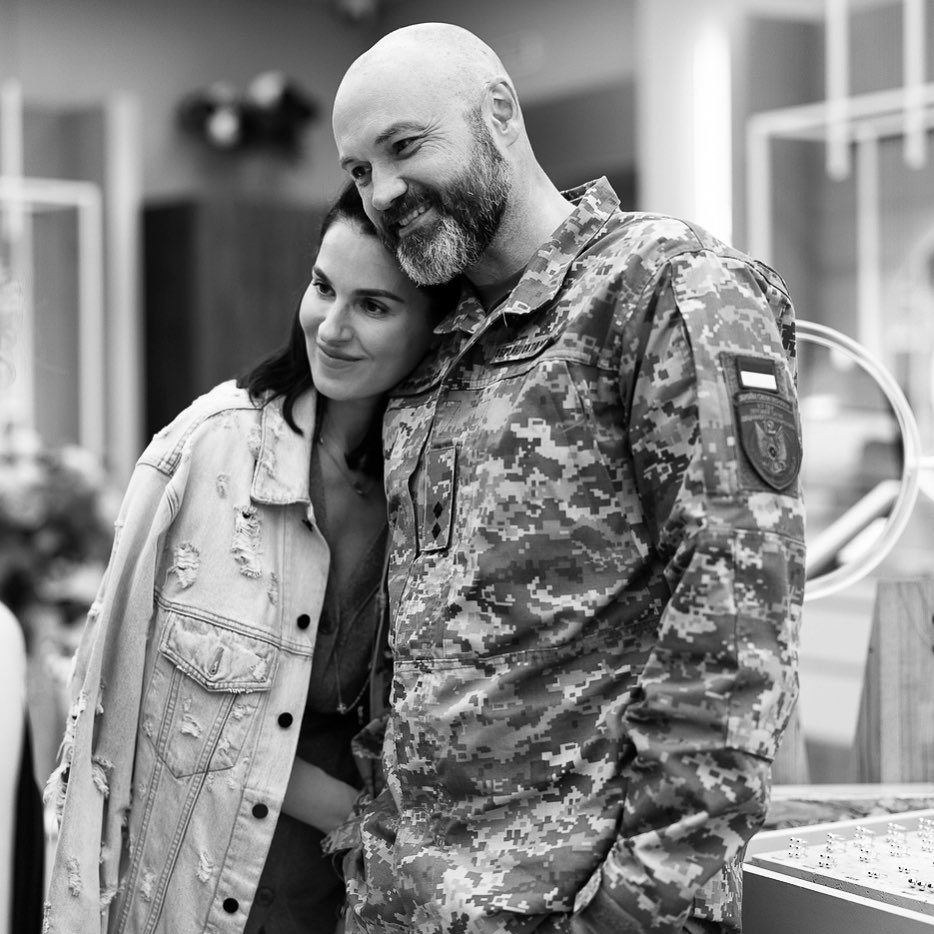 6 украинских звезд, чьи мужья воюют на фронте